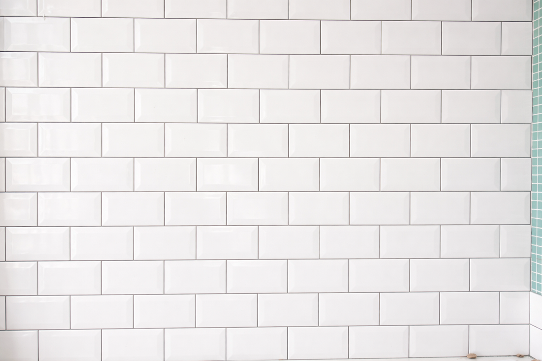 Kan man kakla på kakel?