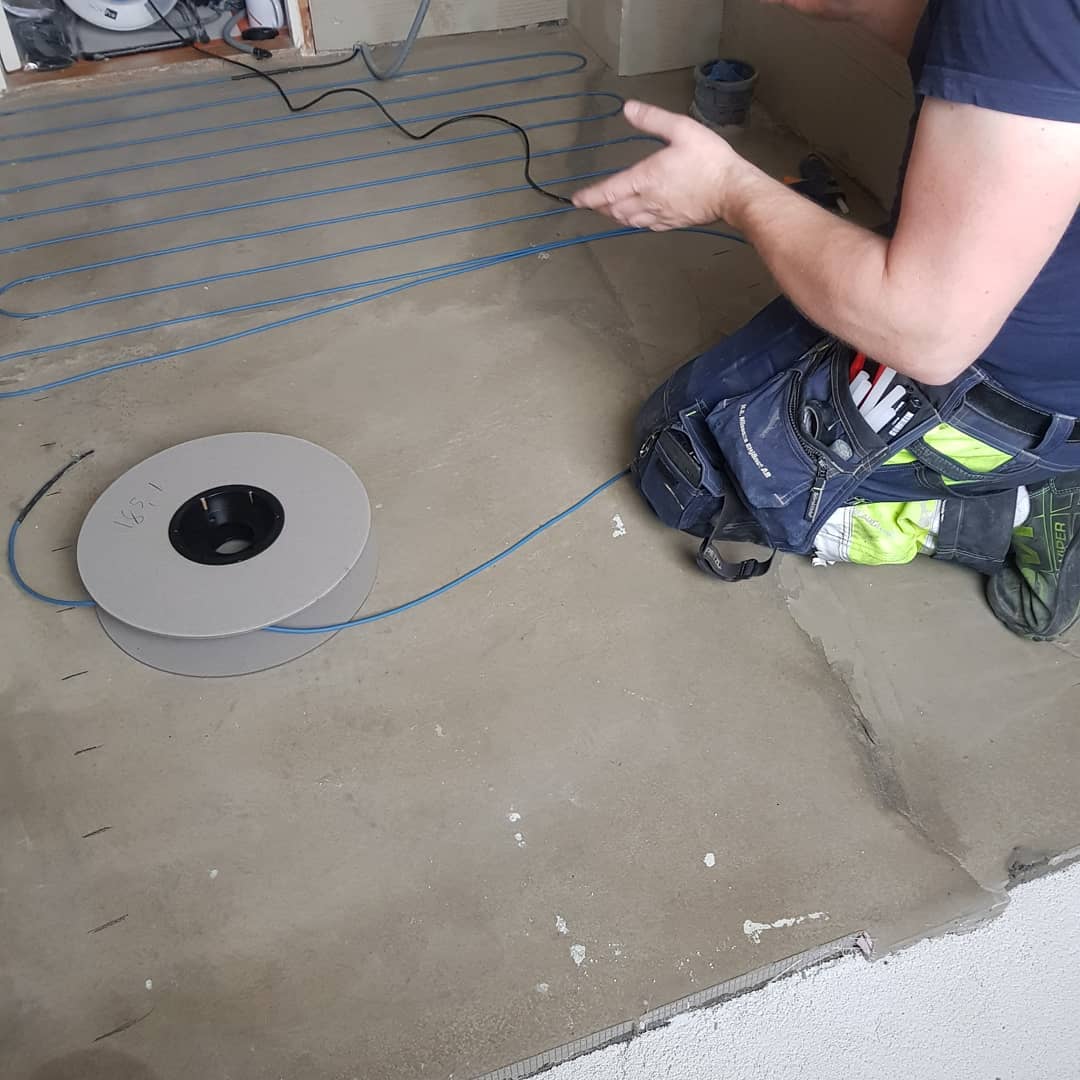 Golvvärme i badrum?